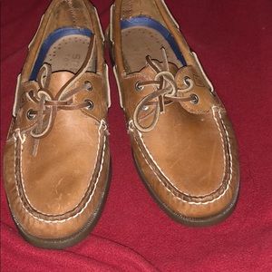 Sperry’s boat shoes